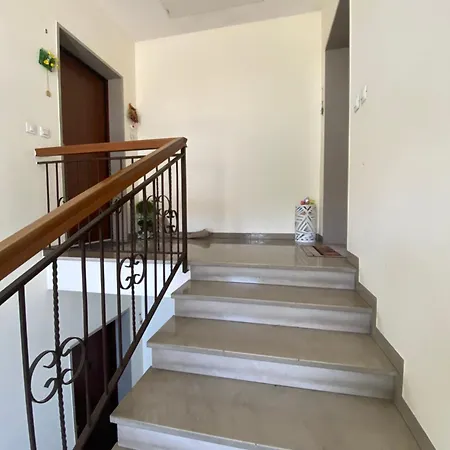 Friuli 3 Apartamento *